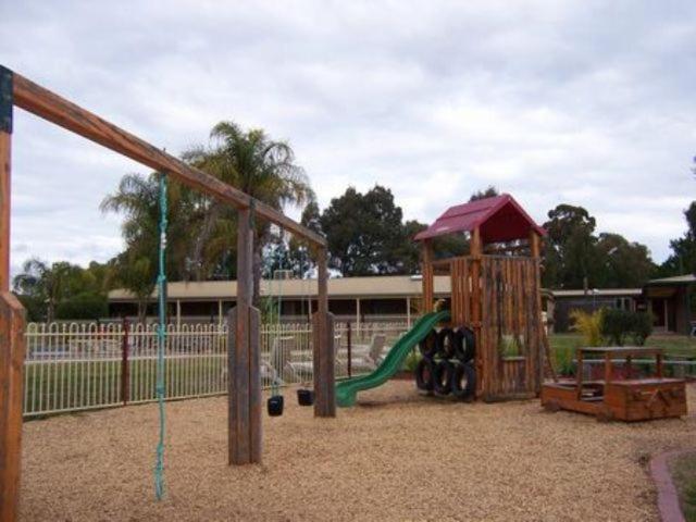 Cobram Barooga Golf Resort Exterior photo