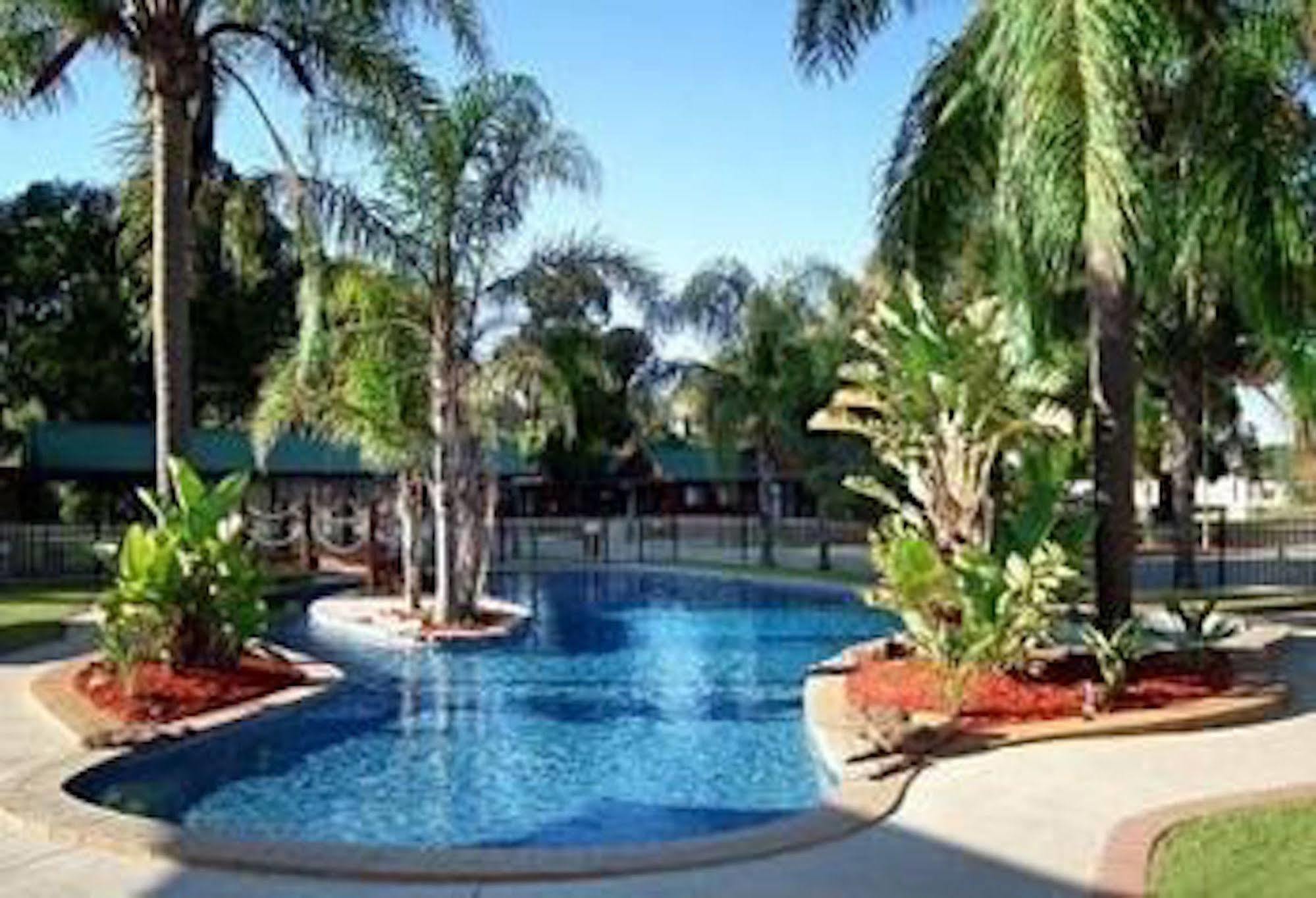 Cobram Barooga Golf Resort Exterior photo